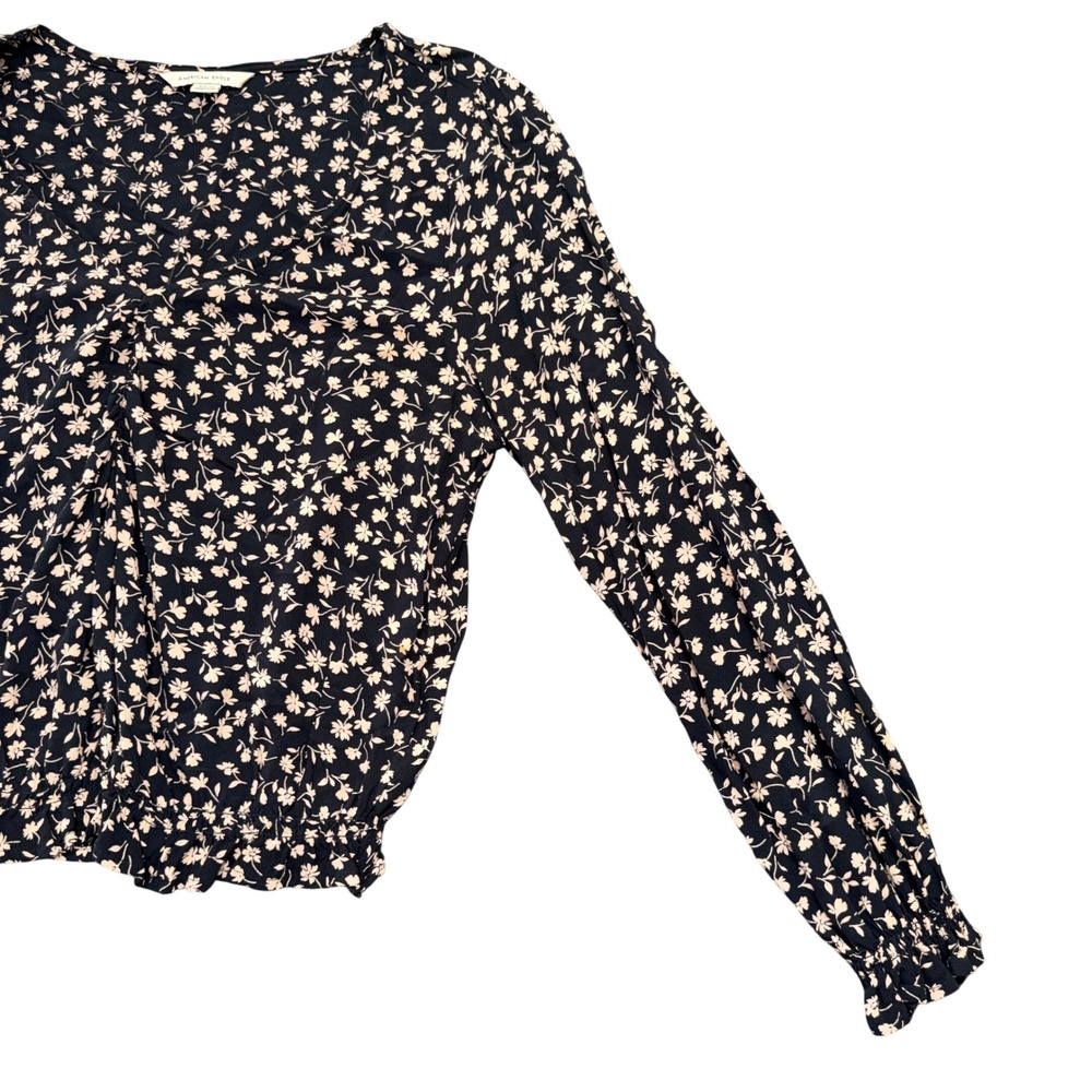 American Eagle Womens Small Black Floral Long Sleeve V-Neck Elastic Hem Blouse - Picture 3 of 9